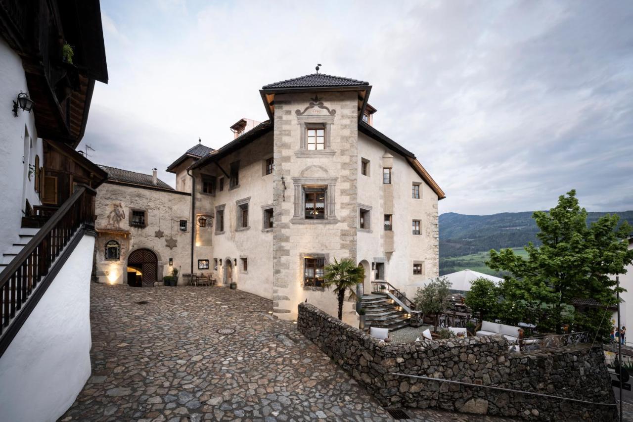 Hotel Ansitz Steinbock Villandro Eksteriør bilde