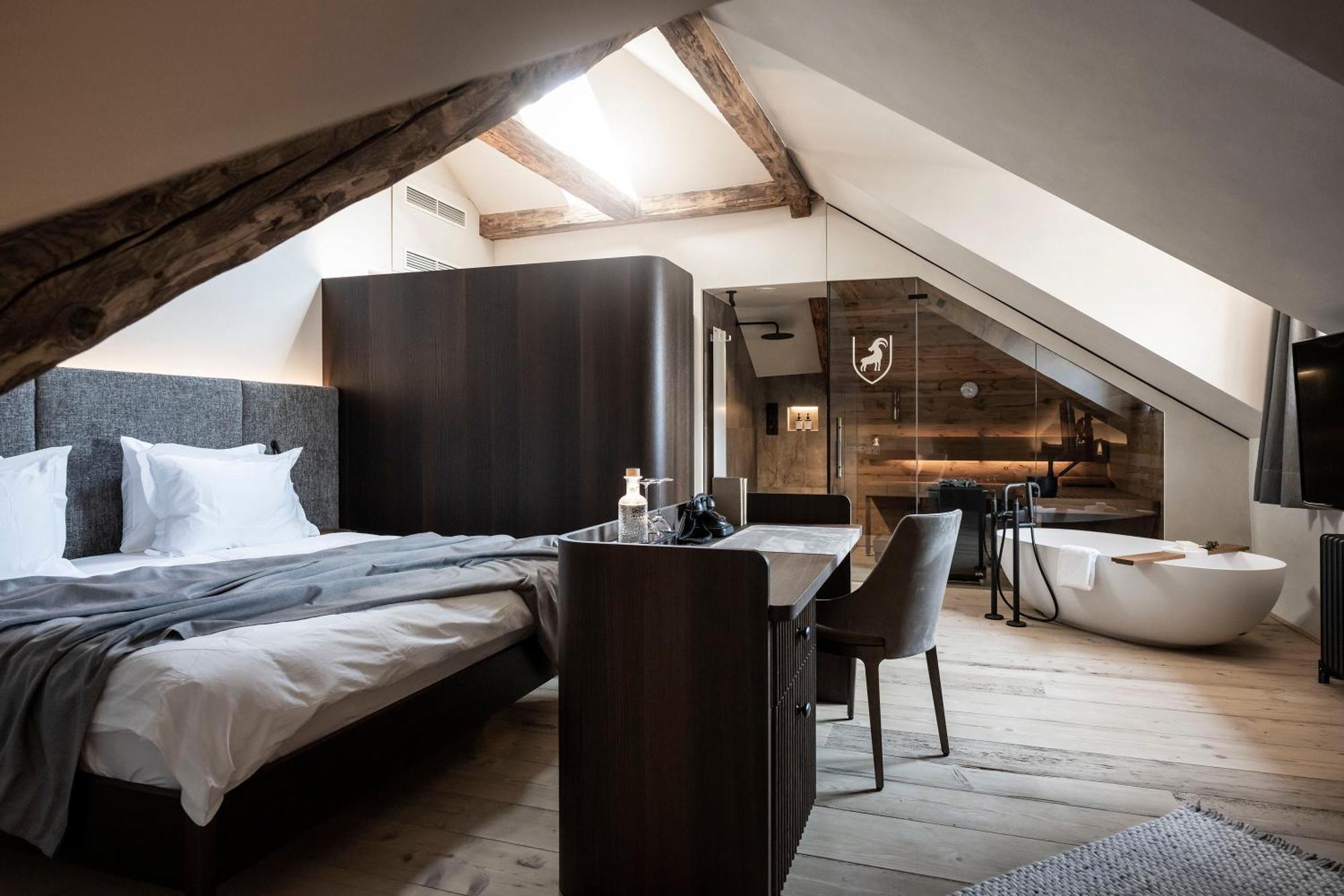 Hotel Ansitz Steinbock Villandro Eksteriør bilde